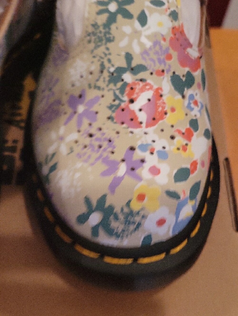 Dr. Martens Womens Cream Floral Double-Strap Mary Janes - Picture 8 of 9